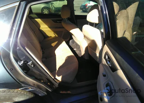 2015 Nissan Altima 2.5 S из США, поврежденный, VIN 1N4AL3AP4FC258463